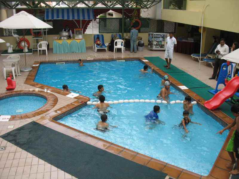 Khalidia Hotel Apartments Дубай Екстериор снимка