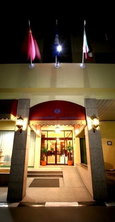 Khalidia Hotel Apartments Дубай Екстериор снимка